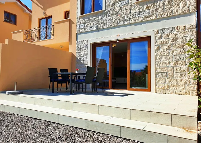 Rebeka By Interhome *